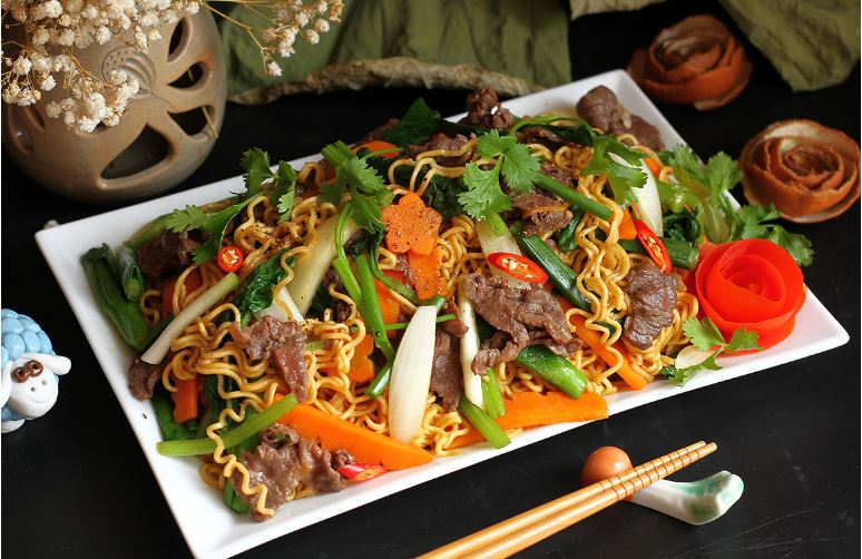 Mì gói xào bò thơm ngon